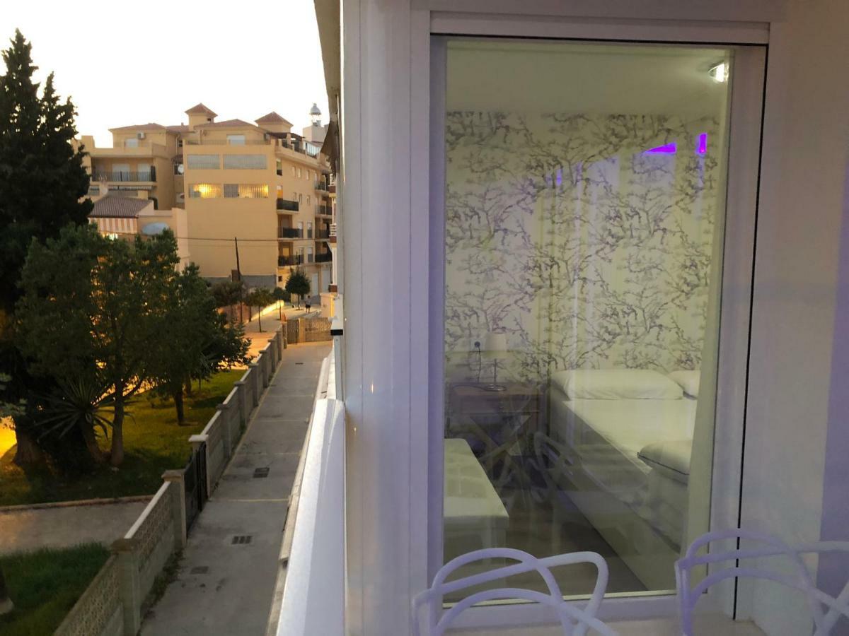 Daru Vistamar Luxury - 1ª Linea Torre Del Mar- Piscina- Aparcamiento Διαμέρισμα Εξωτερικό φωτογραφία
